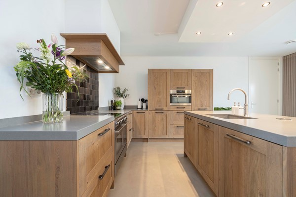 Medium property photo - Amaliastraat 12, 4711 SK St. Willebrord